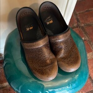 Dansko XP Brown Embossed Clogs